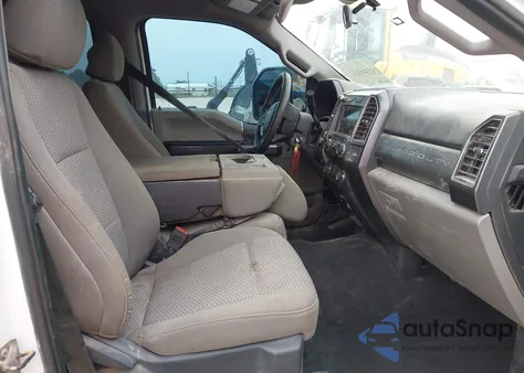 2022 Ford F-250 Xlt из США, поврежденный, VIN 1FT7W2BT6NEF60180